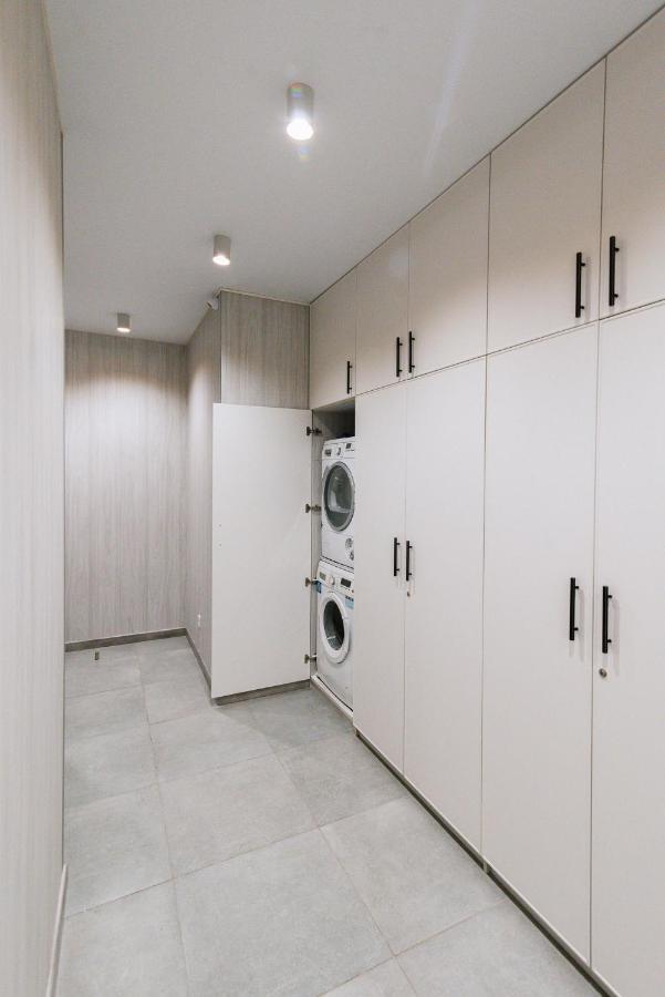קייב Royal Tower Luxurious Smart Residence מראה חיצוני תמונה